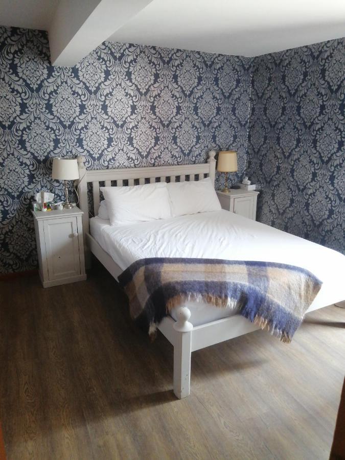 The Courtyard Bed and Breakfast Couiza Buitenkant foto