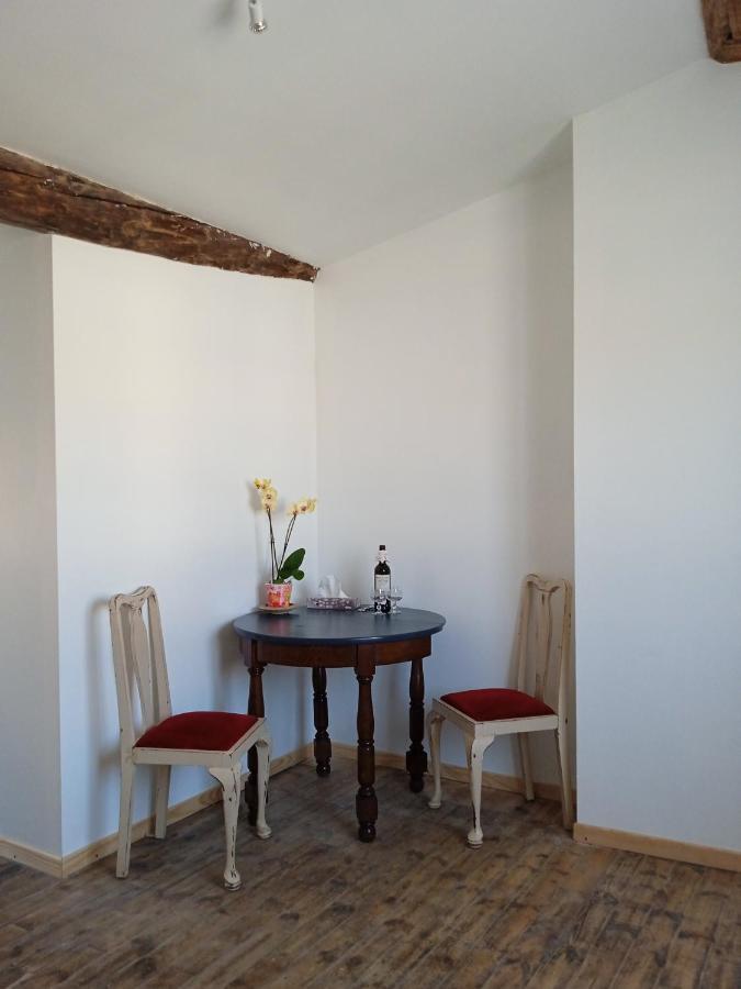 The Courtyard Bed and Breakfast Couiza Buitenkant foto